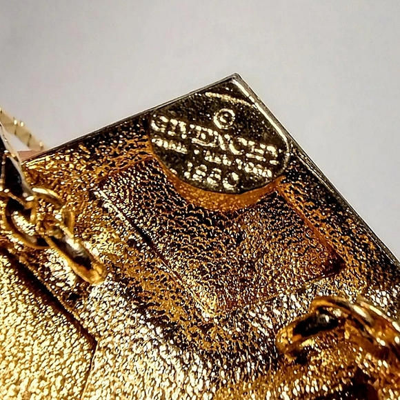 Vintage 80s Givenchy Gold Tone Enamel Cube Necklace Black Mauve Disco Modernist - Picture 9 of 11